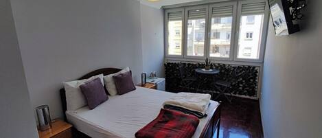 3 Schlafzimmer, kostenloses WLAN, Bettwäsche
