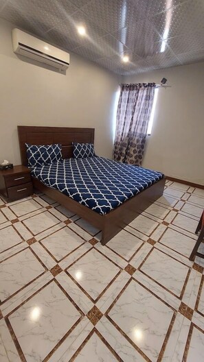 豪華雙人房, 城市景觀 | 隔音、熨斗/熨衣板、免費無線上網