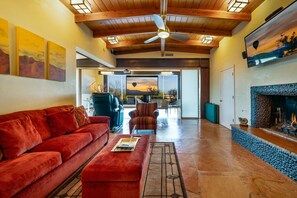 Smart TV, fireplace, offices