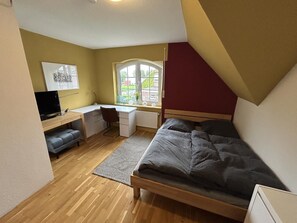 2 bedrooms, free WiFi