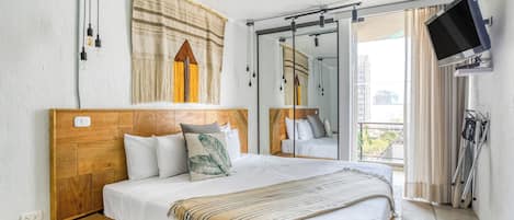 1 habitación, espacio para trabajar con laptop y wifi gratis