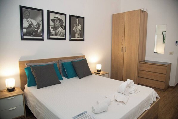 1 室のベッドルーム、アイロン / アイロン台、旅行用ベビーベッド、WiFi