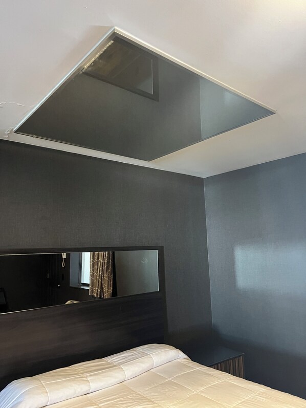 Standard-Einzelzimmer, Blick auf den Innenhof