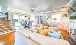 Smart TV, fireplace, books - Grand 8BR/4BA Beach Block Retreat—Just steps to Ocean City Shore! (Ocean City)