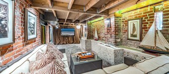 Grand 8BR/4BA Beach Block Retreat—Just steps to Ocean City Shore!