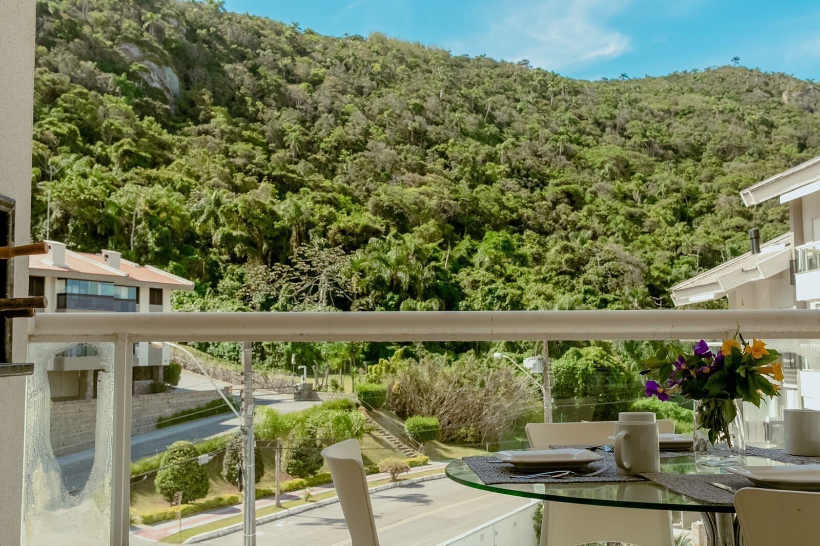 Apartment | Outdoor dining