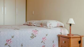 Apartment | 2 bedrooms, free WiFi