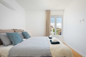 2 habitaciones, tabla de planchar con plancha y wifi gratis 