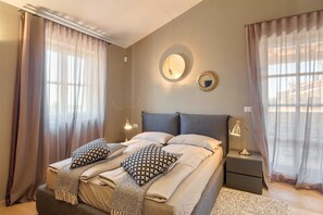 3 Schlafzimmer, Schreibtisch, Bügeleisen/Bügelbrett, kostenloses WLAN