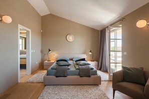 3 chambres, bureau, fer et planche à repasser, Wi-Fi gratuit