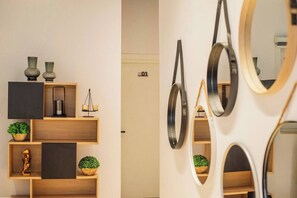 Interior - Orbis Boutique Studios by Holi (Qormi)