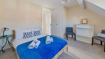 1 bedroom, desk, iron/ironing board, free WiFi