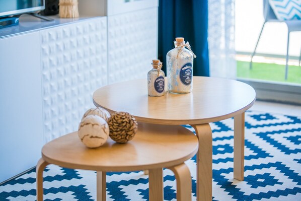 Apartment | Dining