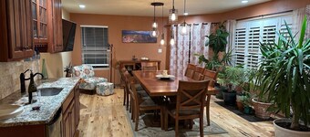 COZY COUNTRY HOME, close to trails and scenic views of the Grand Valley!