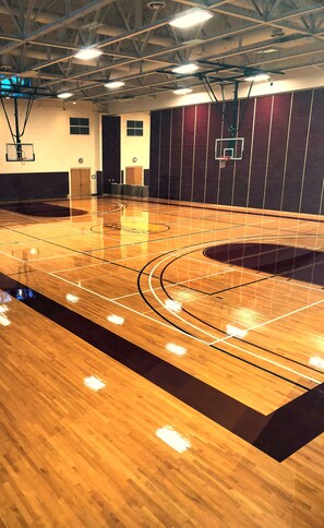 Sport court