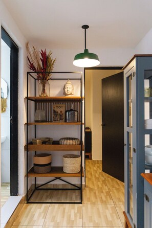 1 chambre, rideaux occultants, Wi-Fi gratuit