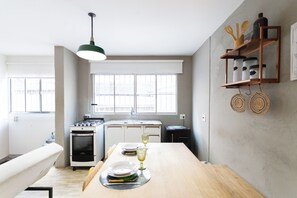 Apartment | Private kitchen - Loft Jaguaribe  (São Paulo)