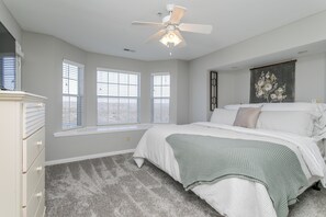 2 bedrooms, desk, travel crib, free WiFi