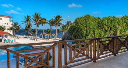 Sea View Condo 19 - 2 Bedroom - Pool/Tours/Bar