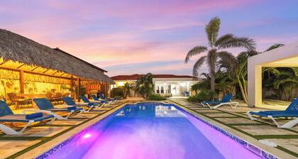7BR Oasis in Paradise on One Happy Island