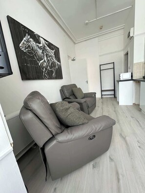 TV, offices