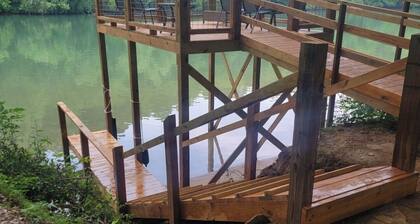 River's Edge on the Hiawassee River