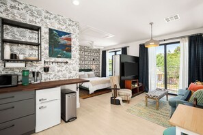 1 chambre, fer et planche à repasser, Wi-Fi, draps fournis