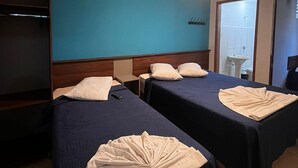 基础双人房, 城市景观 | 免费 WiFi、床单