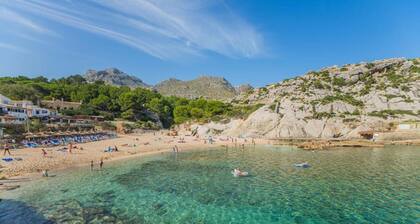 6 Guests Holiday Home in Pollensa
