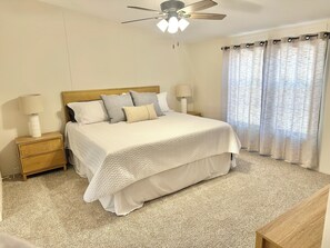 3 bedrooms, iron/ironing board, free WiFi, bed sheets