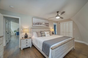 3 Schlafzimmer, Bügeleisen/Bügelbrett, WLAN, Bettwäsche
