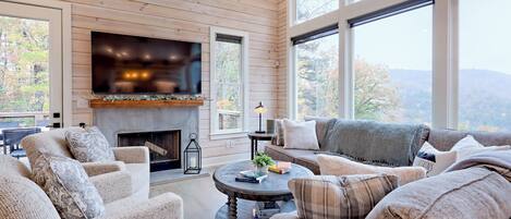 Älytelevisio, takka, videopelejä