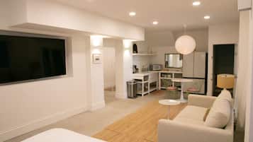 1 soverom, strykejern/-brett, wi-fi (inkludert) og sengetøy