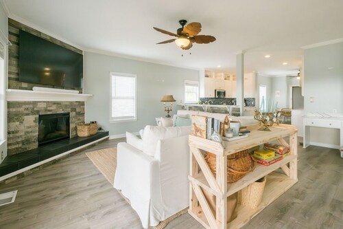 Bosch Huis Sea, Savannah's No.1 Waterfront Sanctuary