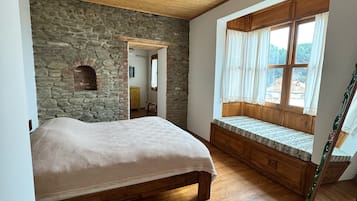 Family Double Room, Mountain View | Garden view