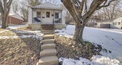3 Mi to Englewood Dam: Pet-Friendly Home w/ Yard!