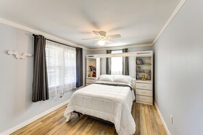 3 chambres, bureau, fer et planche à repasser, accès Internet