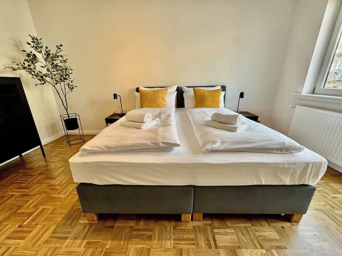 3 Schlafzimmer, Bügeleisen/Bügelbrett, Reisekinderbett, WLAN