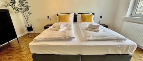 3 Schlafzimmer, Bügeleisen/Bügelbrett, Reisekinderbett, WLAN