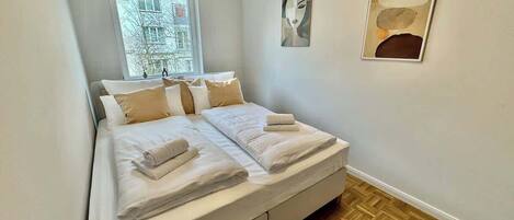 3 bedrooms, iron/ironing board, travel cot, WiFi