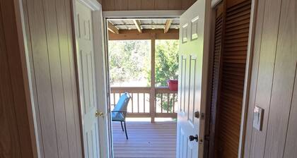 Classic Charm Close to Lake #2