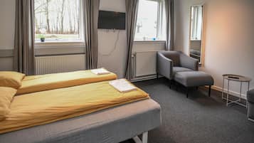 19 Schlafzimmer, Reisekinderbett, kostenloses WLAN