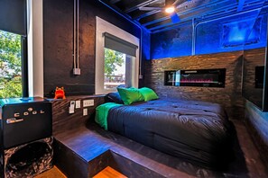 1 habitación, escritorio, tabla de planchar con plancha y wifi 