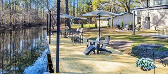 Cozy & fun getaway on the water near Myrtle Beach!