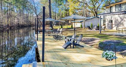 Cozy & fun getaway on the water near Myrtle Beach!