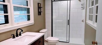 Enjoy farm and nature near South Huntsville, Redstone Arsenal, and the River!