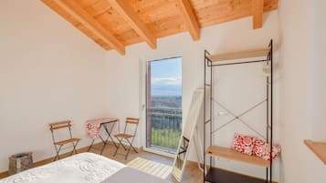 4 habitaciones, tabla de planchar con plancha y wifi gratis