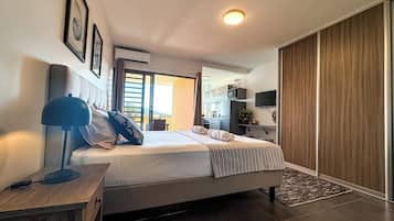 1 habitación, wifi y ropa de cama