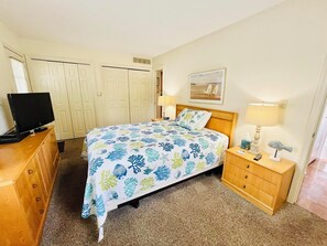3 bedrooms, individually decorated, individually furnished