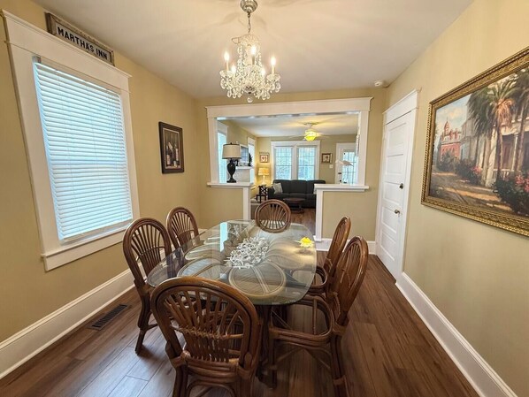 코티지, 침대(여러 개), 주방, 정원 전망 | 다이닝